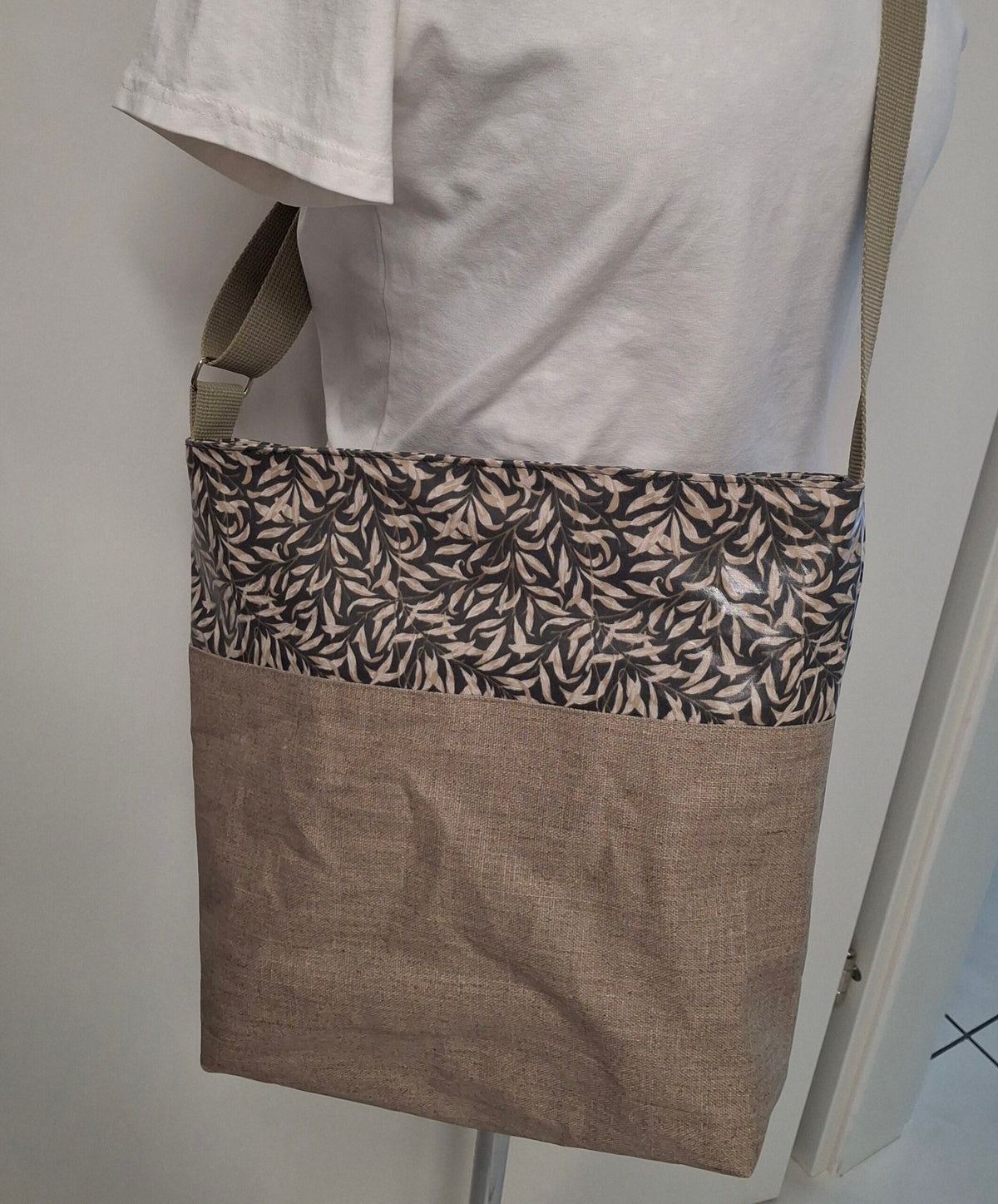 Tasche beige