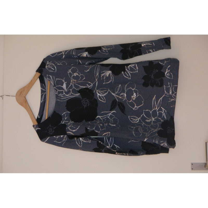 Pulli Blumen Gr. 38/40