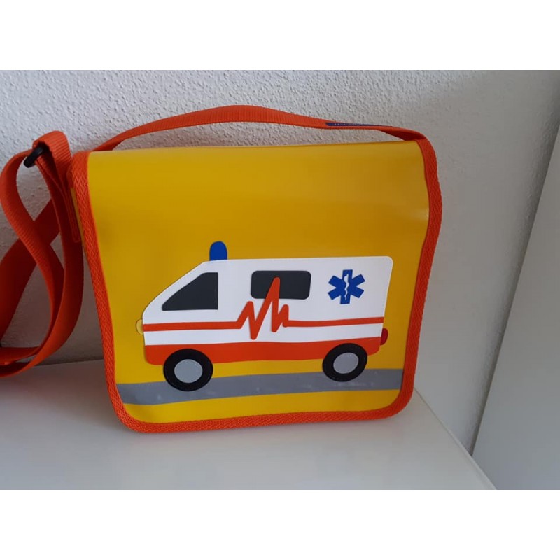 Kindergartentasche Krankenwagen