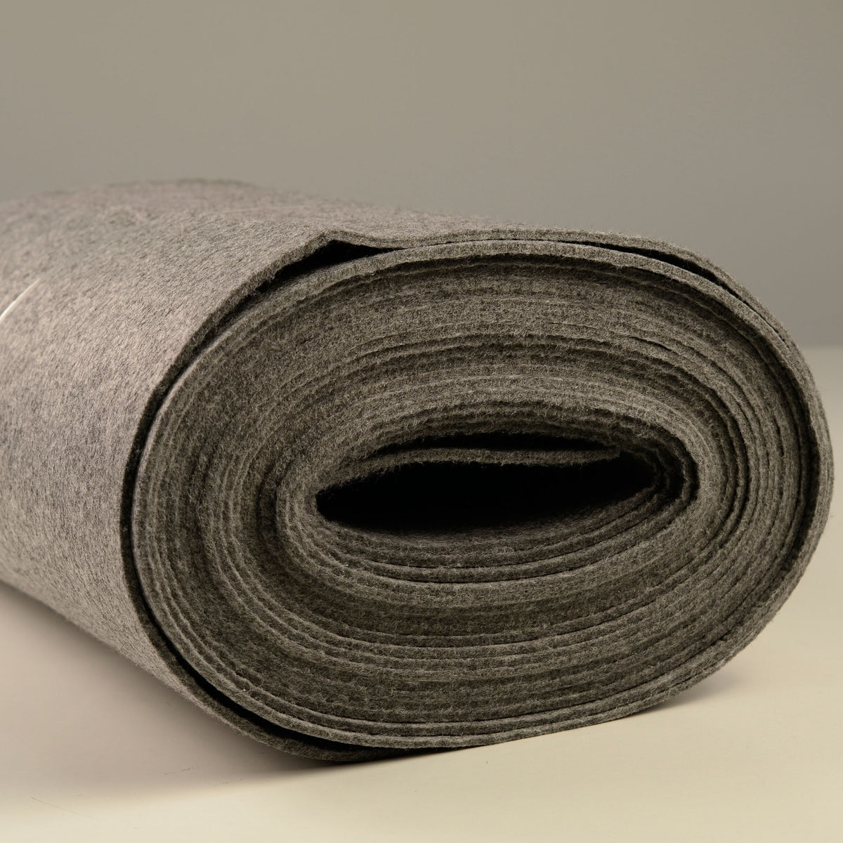bastelfilz_4mm_rolle