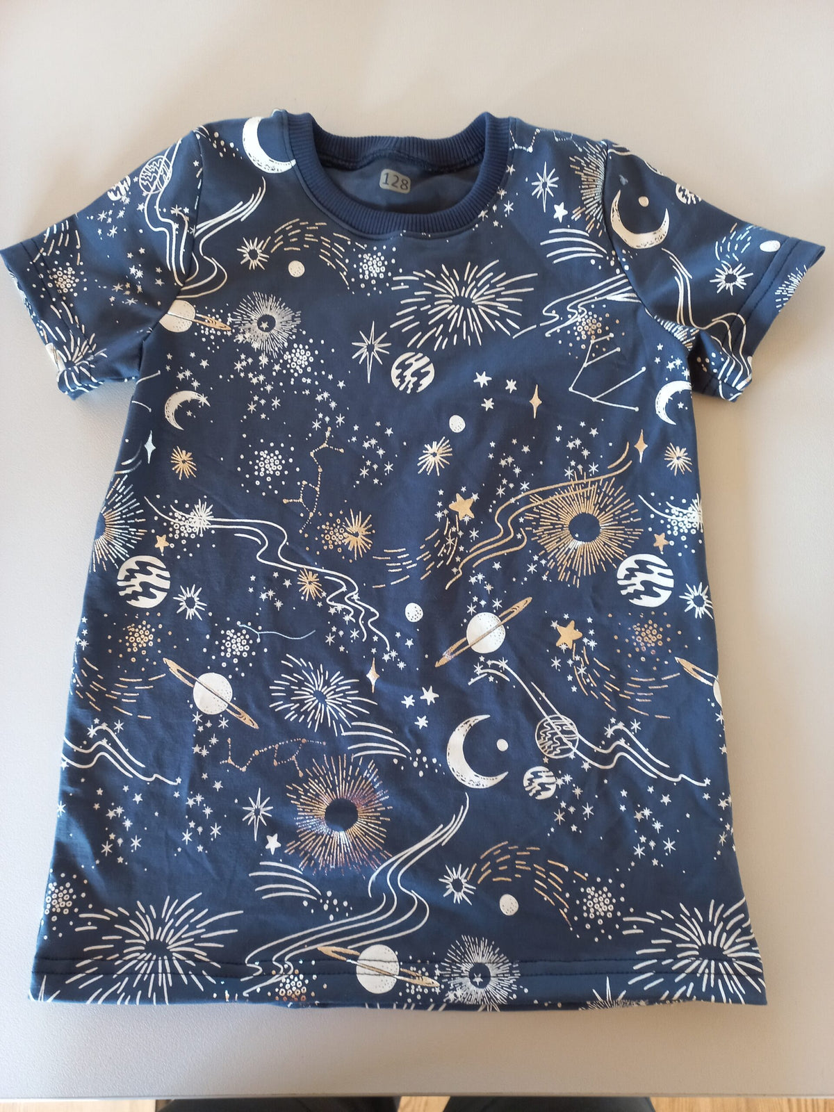 Shirt Weltall Gr. 128