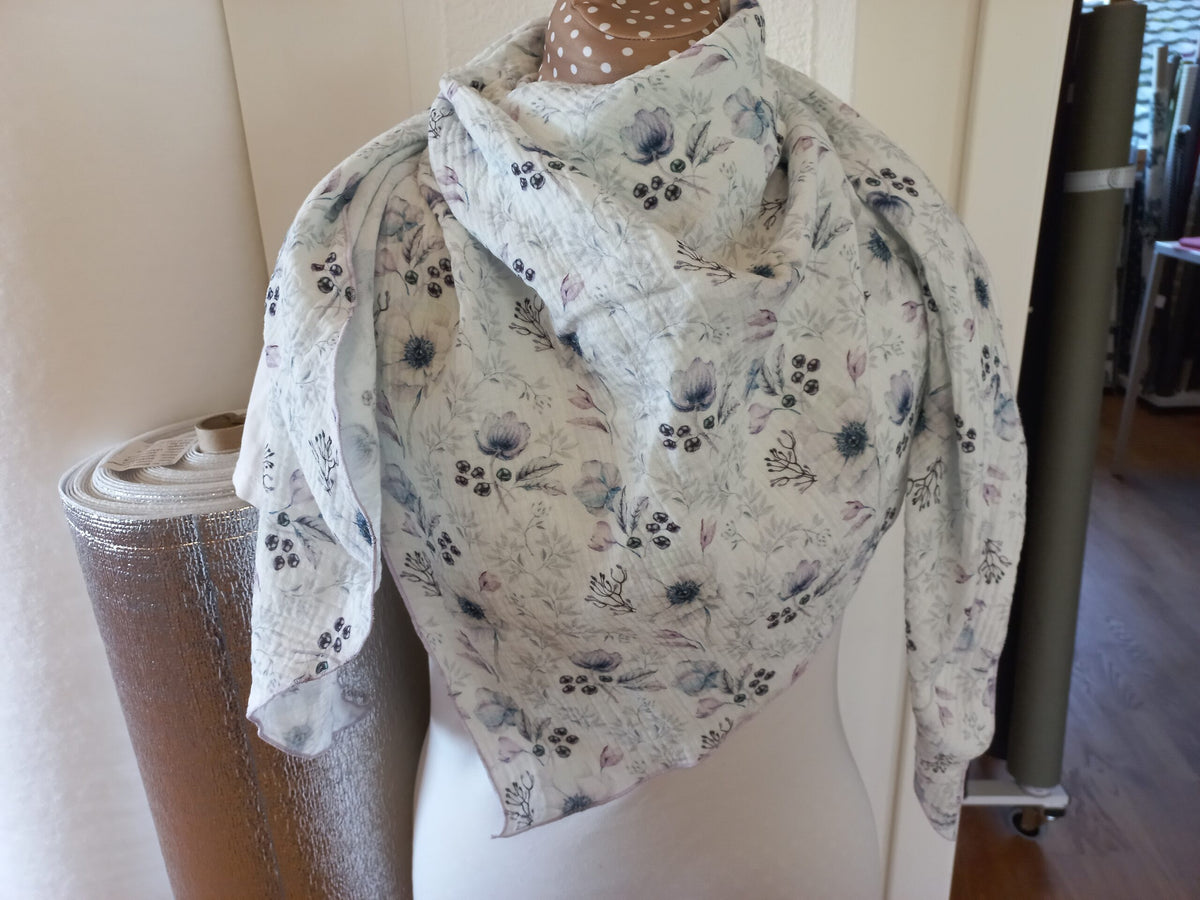 Musselin Dreiecksschal Blumen fein