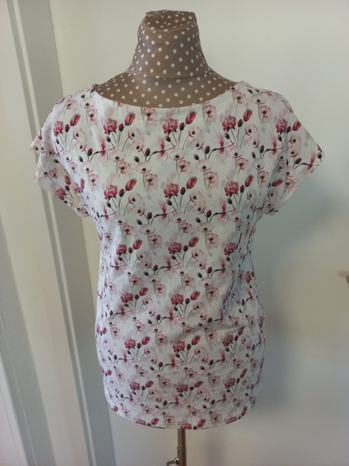 Damenshirt Blumen rosa Gr. 38