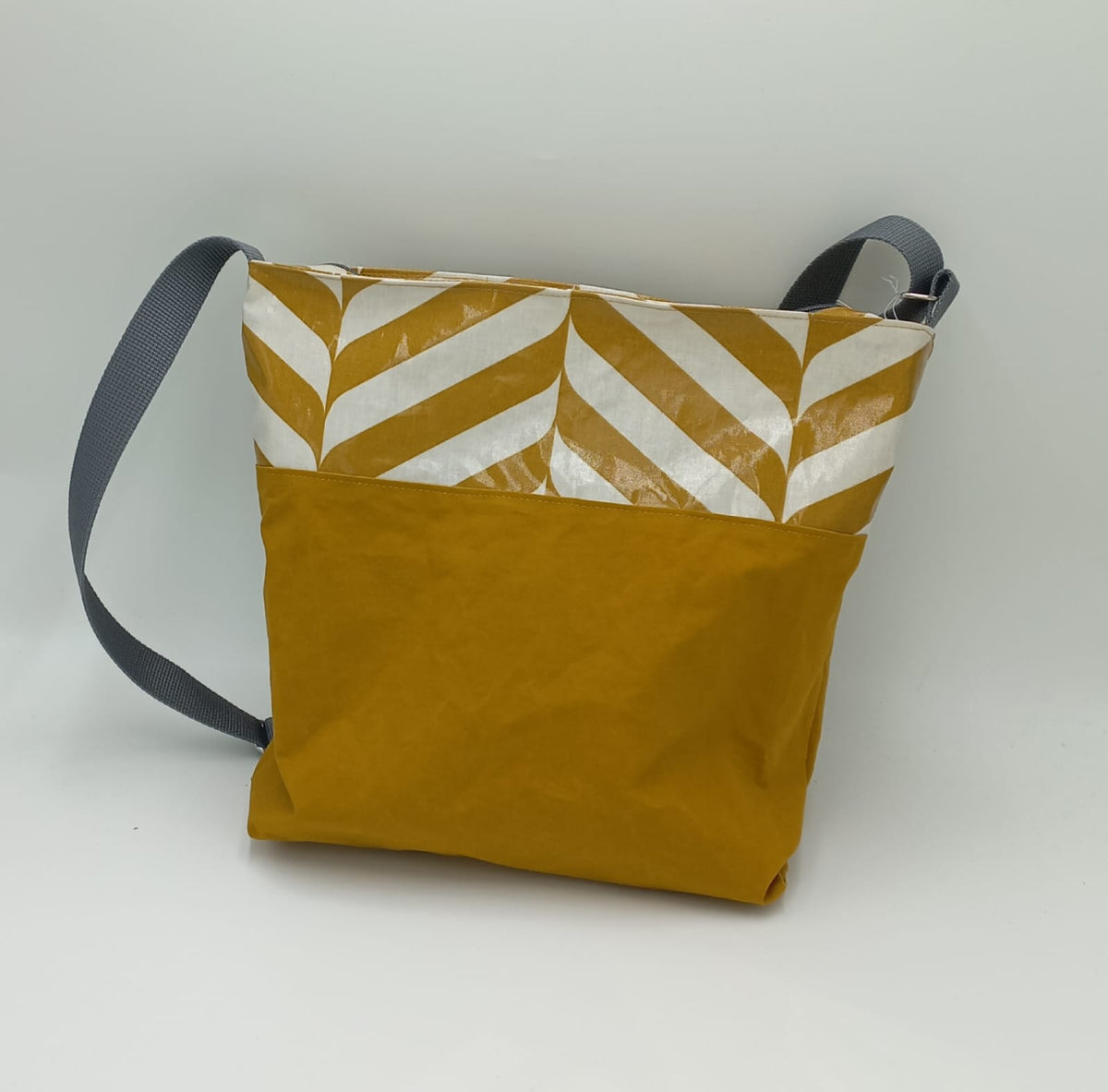 Tasche senfgelb (mittel)