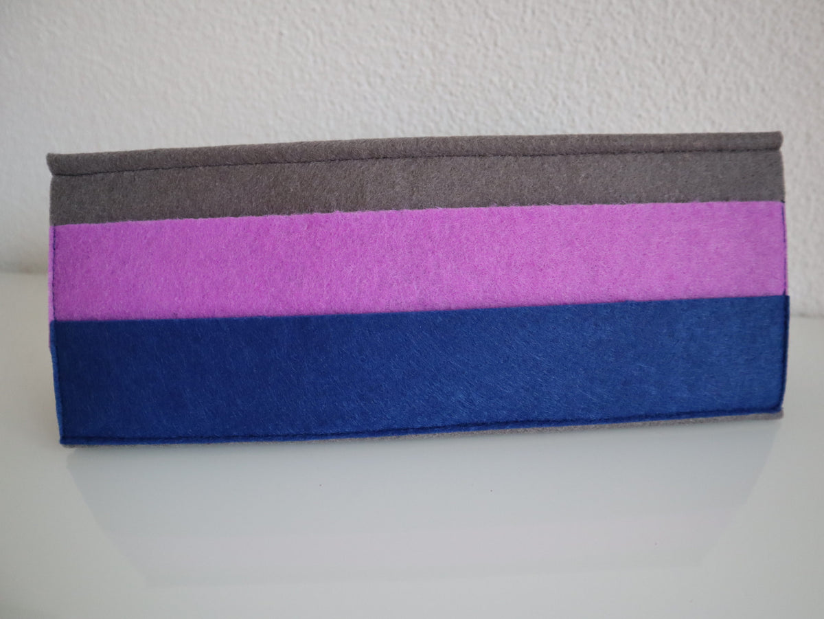 Kartenhalter blau violett