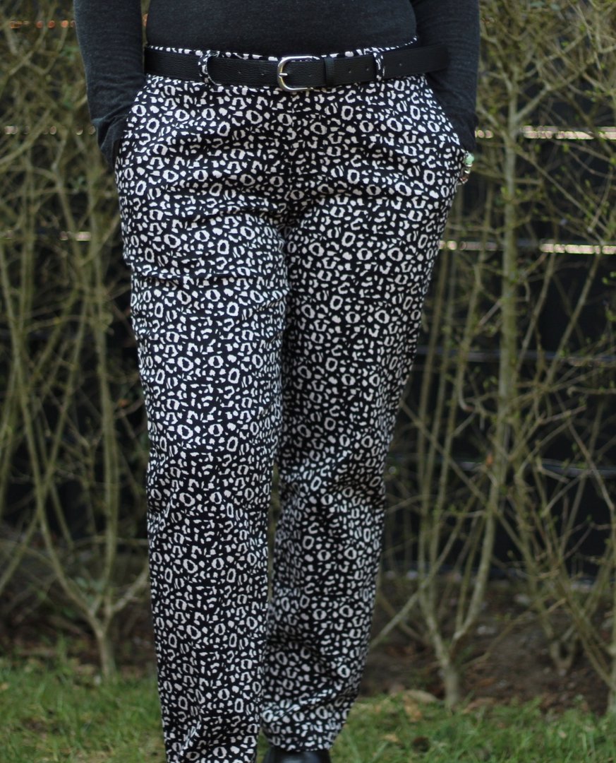 Papierschnittmuster No.62 Tapered Hose Paula