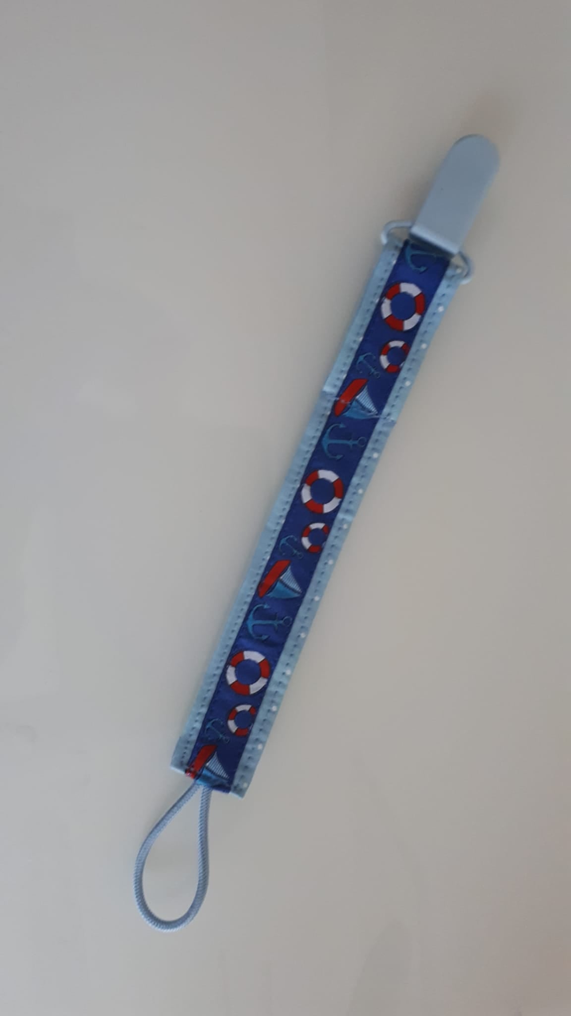 Nuggi-/Spielzeugband Schiffli