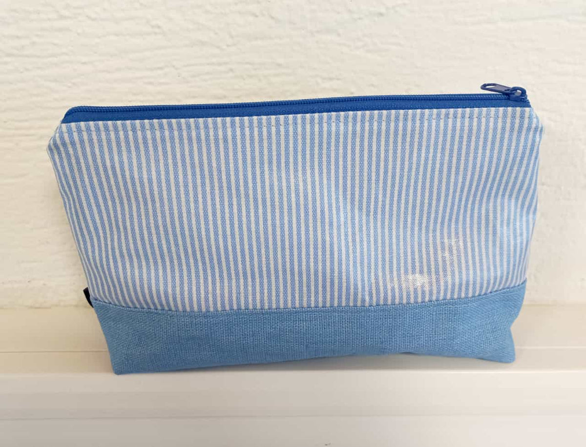 kleines Necessaire French Terry blue