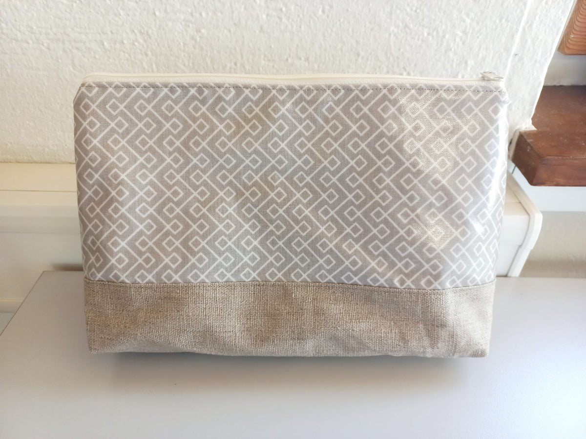 Necessaire geom. Muster beige