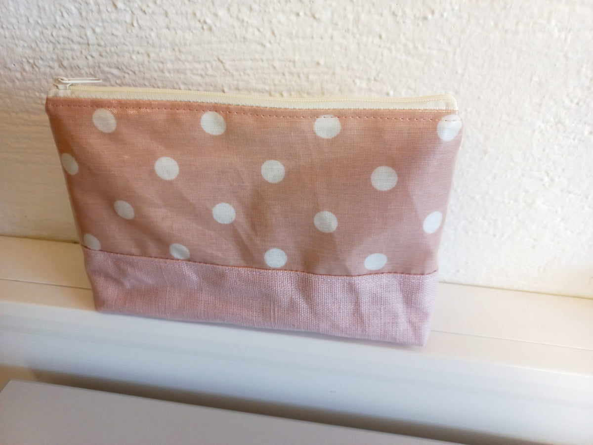 kleines Necessaire Punkte canyon rose