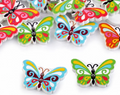 dekorativer Holzknopf Schmetterling