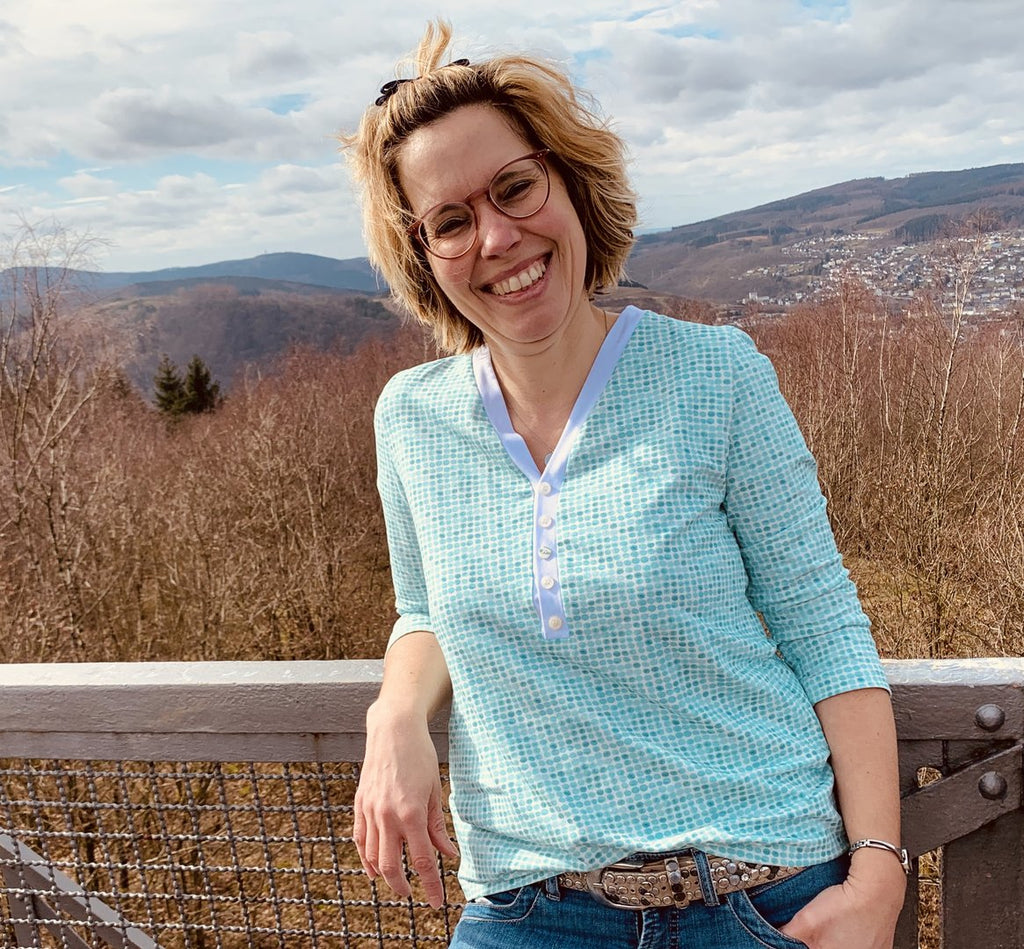 Papierschnittmuster No.53 Shirt mit Knopfleiste
