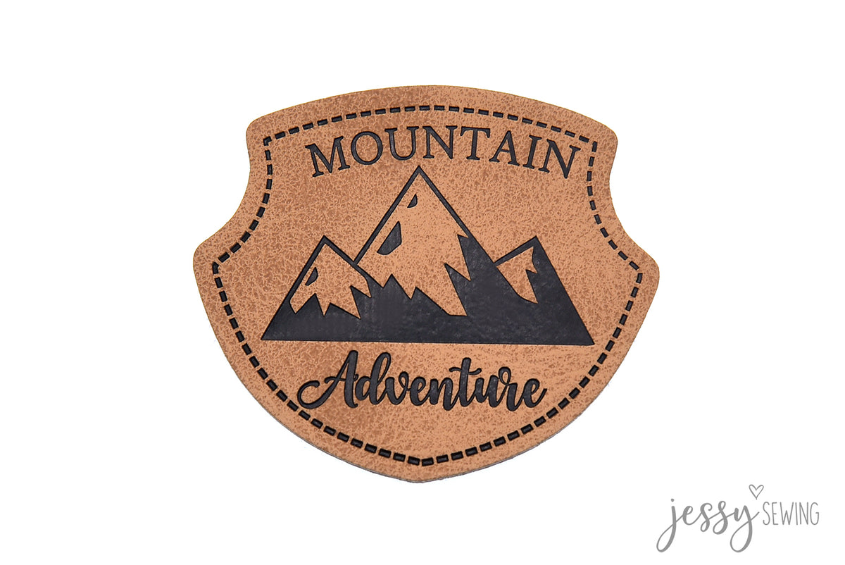 Kunstlederlabel Wappen Mountain
