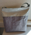 Tasche grau mit Tropfen (Mittel)